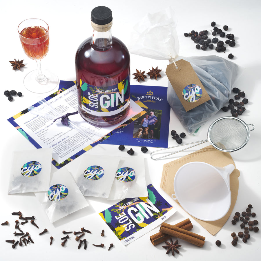 The Hedgerow | Make your own sloe gin kit